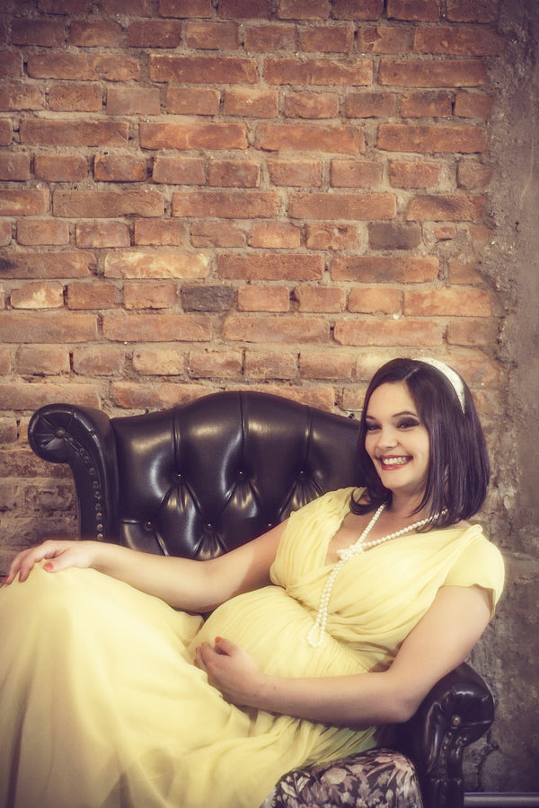 Side Lying Breastfeeding Position: A Comfortable Guide for Moms ...